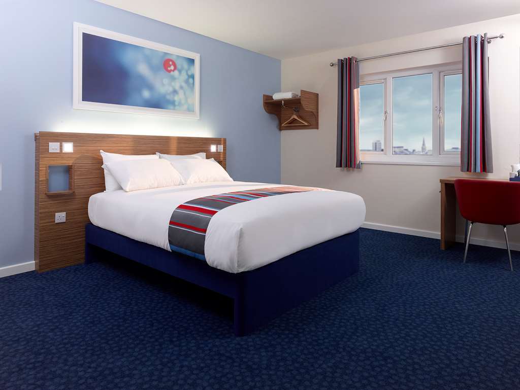 Travelodge Stirling M80 Cambusbarron Номер фото